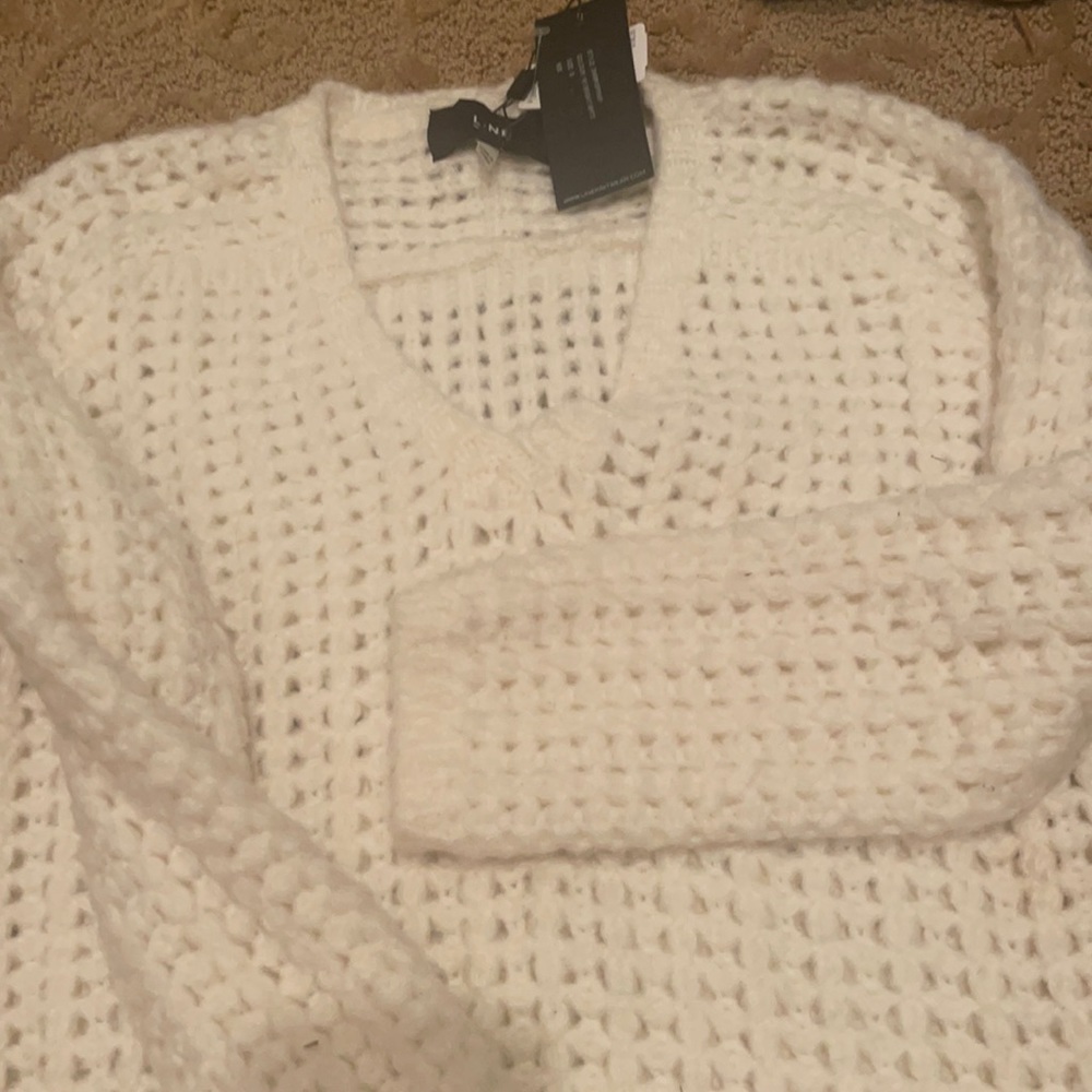 Line knitwear sweater